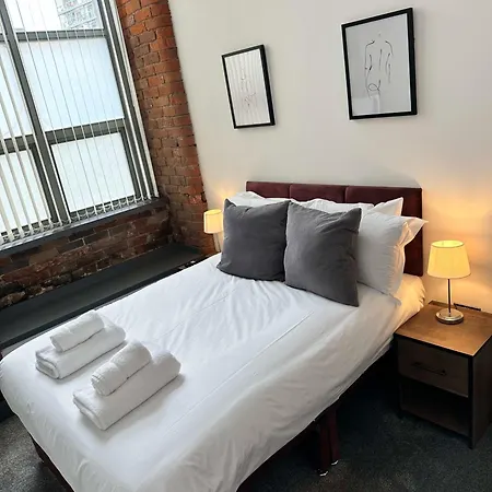 The Amethyst Suite Manchester Exterior foto
